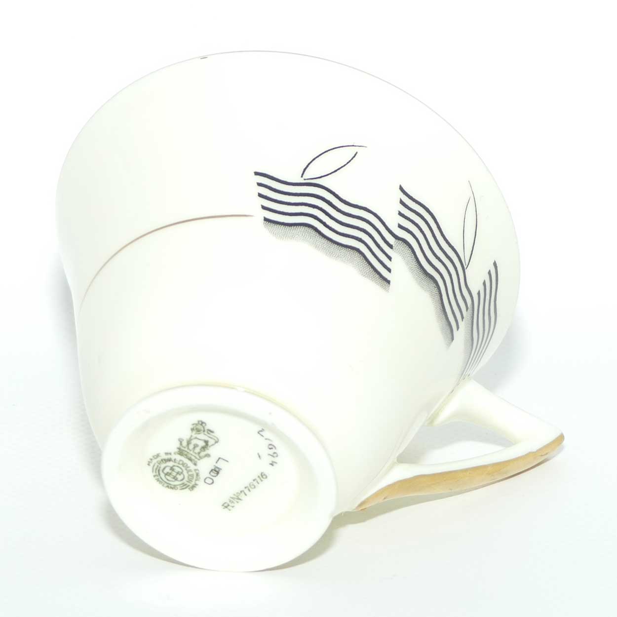 Royal Doulton Lido tea trio V1694 | Pure Art Deco design