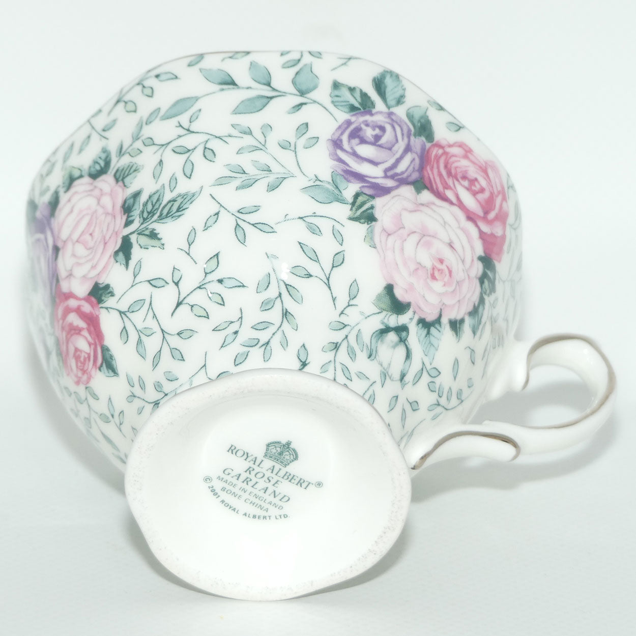 Royal Albert Bone China England Rose Garland trio | later stamp