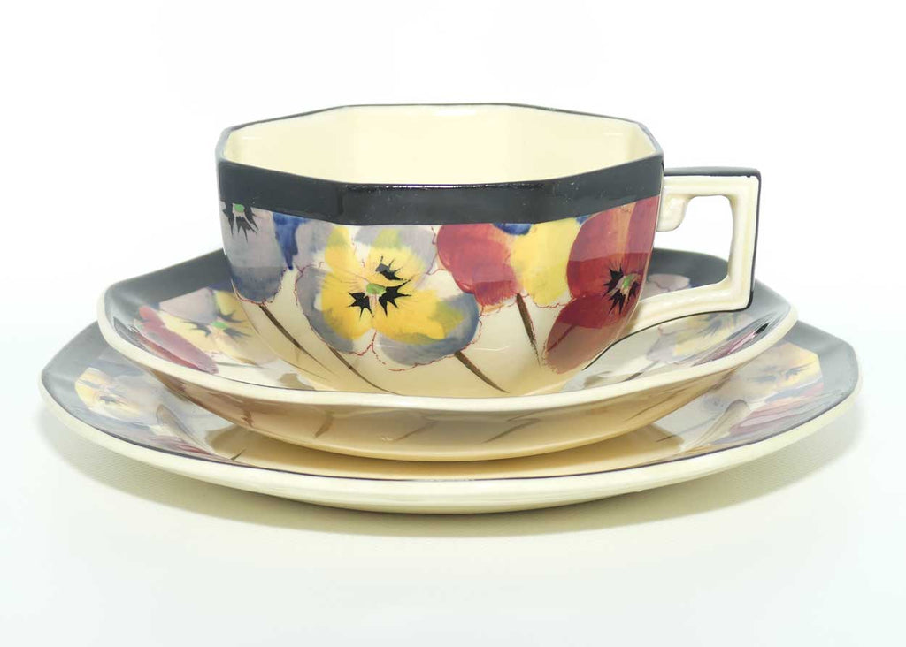 Royal Doulton Pansy with Black Border D4049 | tea trio | #2