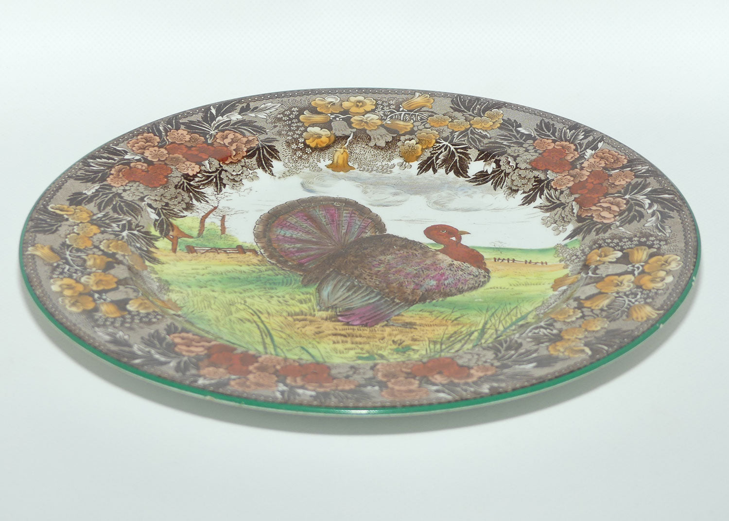 Wedgwood Etruria plate | Turkey with Floral Border A4379 | Thanksgiving