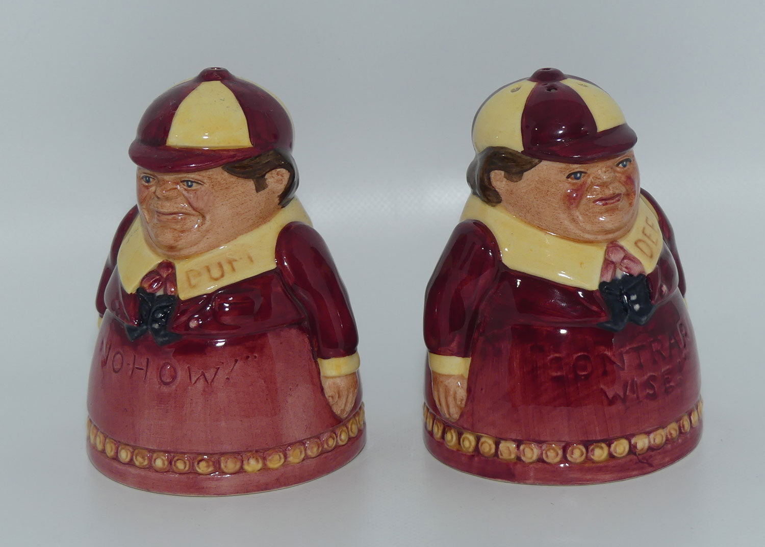 D7121 - D7122 Royal Doulton Tweedle Dum and Tweedle Dee salt and pepper set