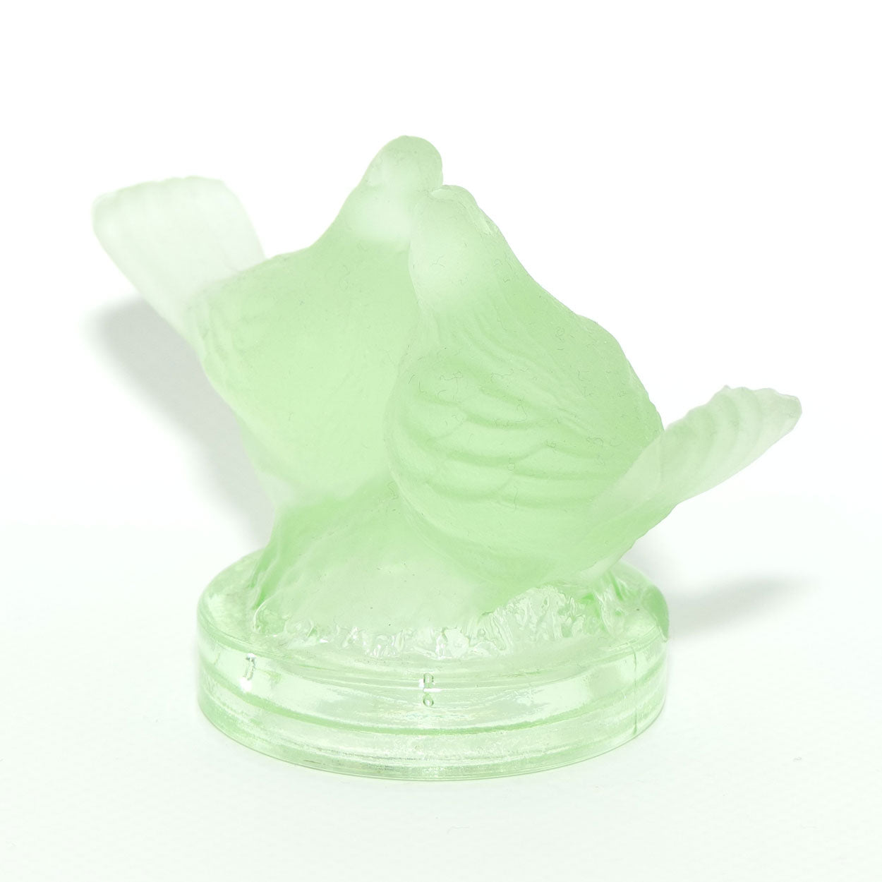 Frosted Green Glass Pair of Kissing Doves insert