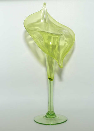 Victorian era Citrine Uranium Glass Jack in the Pulpit vase