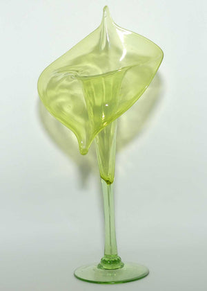 Victorian era Citrine Uranium Glass Jack in the Pulpit vase