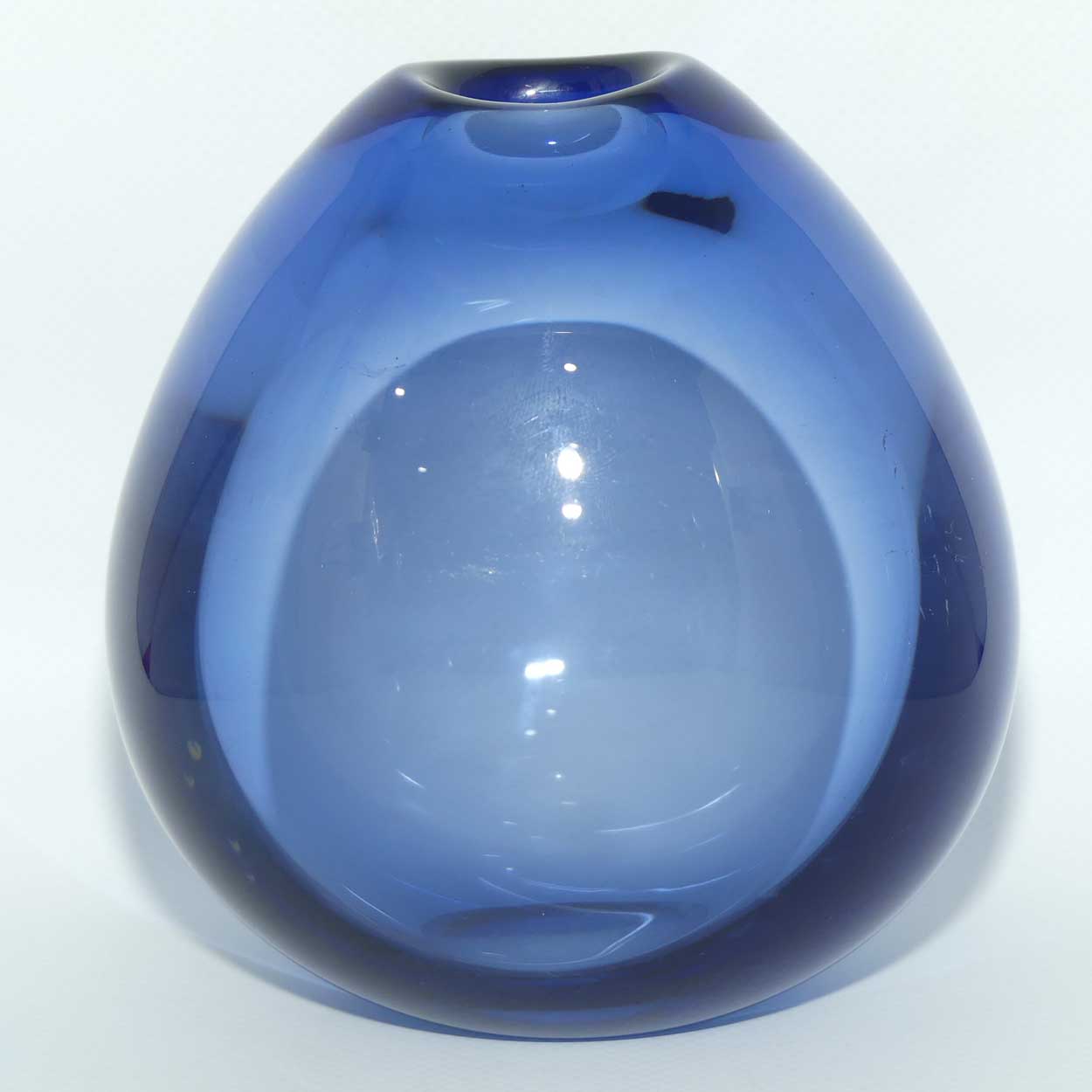 Holmegaard Denmark Mid Century Modern Draben vase by Per Lutken | 15469