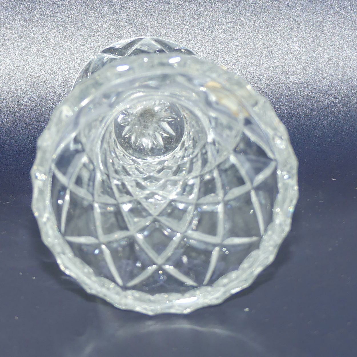 Small Diamond Cut Crystal vase | 12.5cms tall