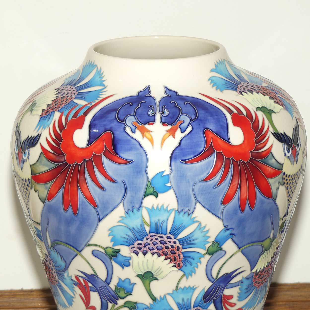 Moorcroft Vase of Smiles 576/15 Prestige Vase (Ltd Ed)