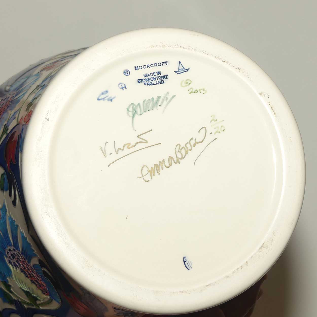 Moorcroft Vase of Smiles 576/15 Prestige Vase (Ltd Ed)