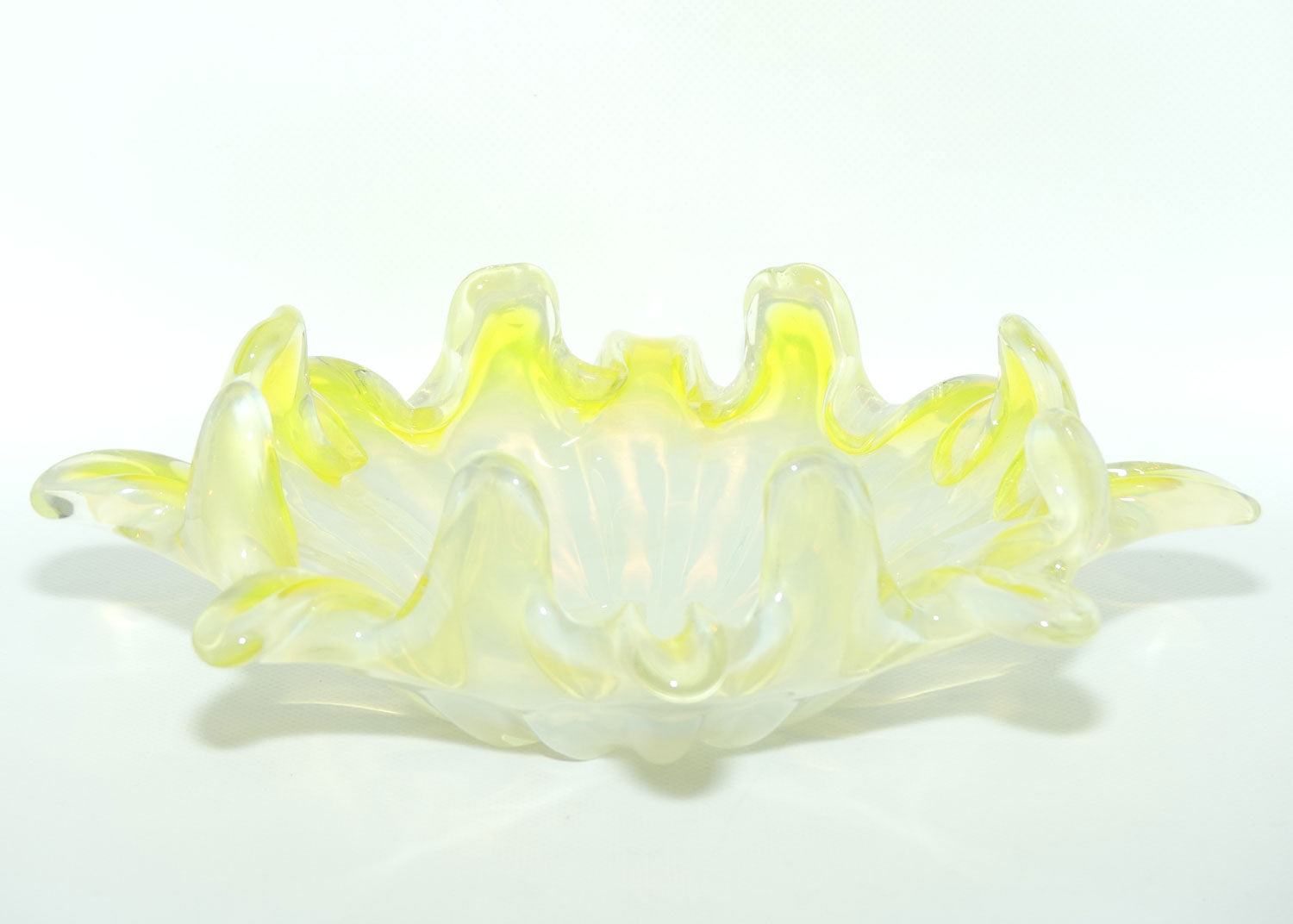 Citrine and Opalescent Murano Art Glass bowl