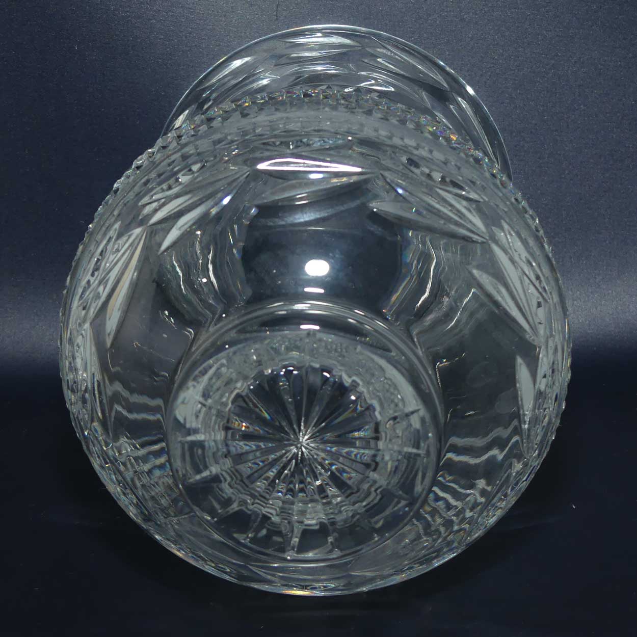 Bohemia Crystal  diamond pattern waisted vase | 3 Leaf border