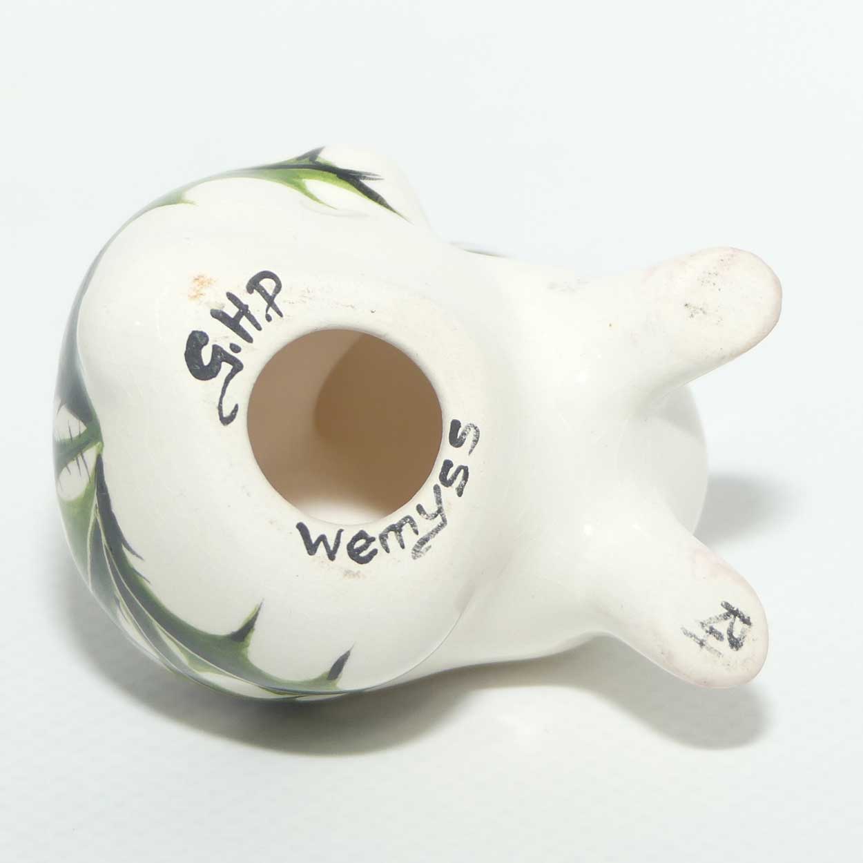 Wemyss | Griselda Hill Pottery Rabbit decorated with Scotch Thistle | #2