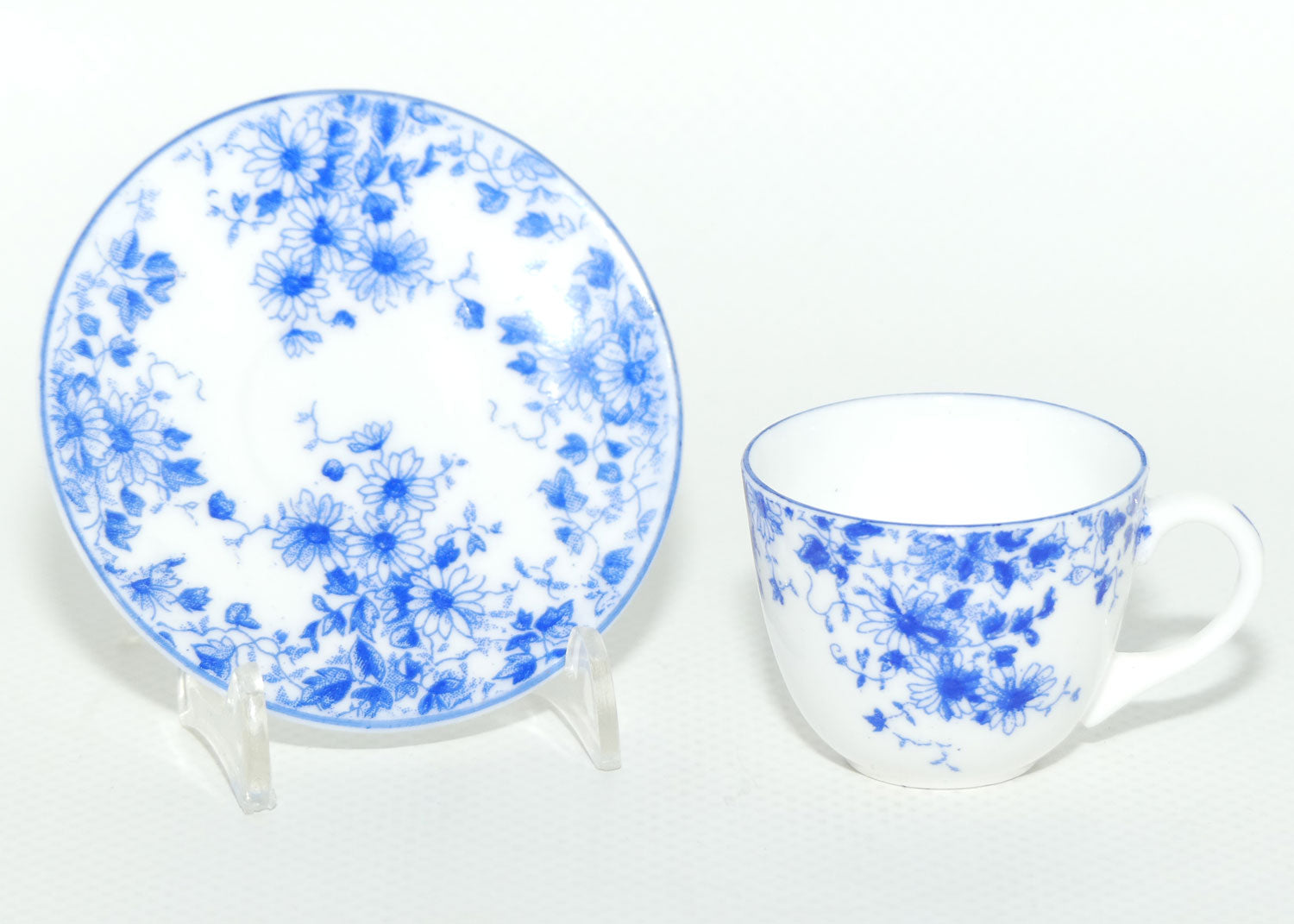 Shelley Westminster shape miniature Dainty Blue duo