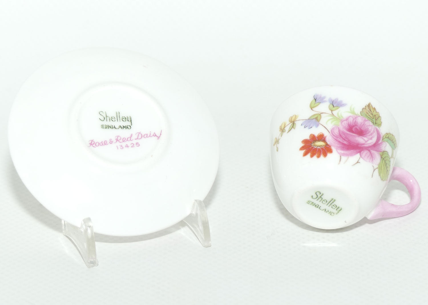 Shelley Westminster shape miniature Rose and Red Daisy duo