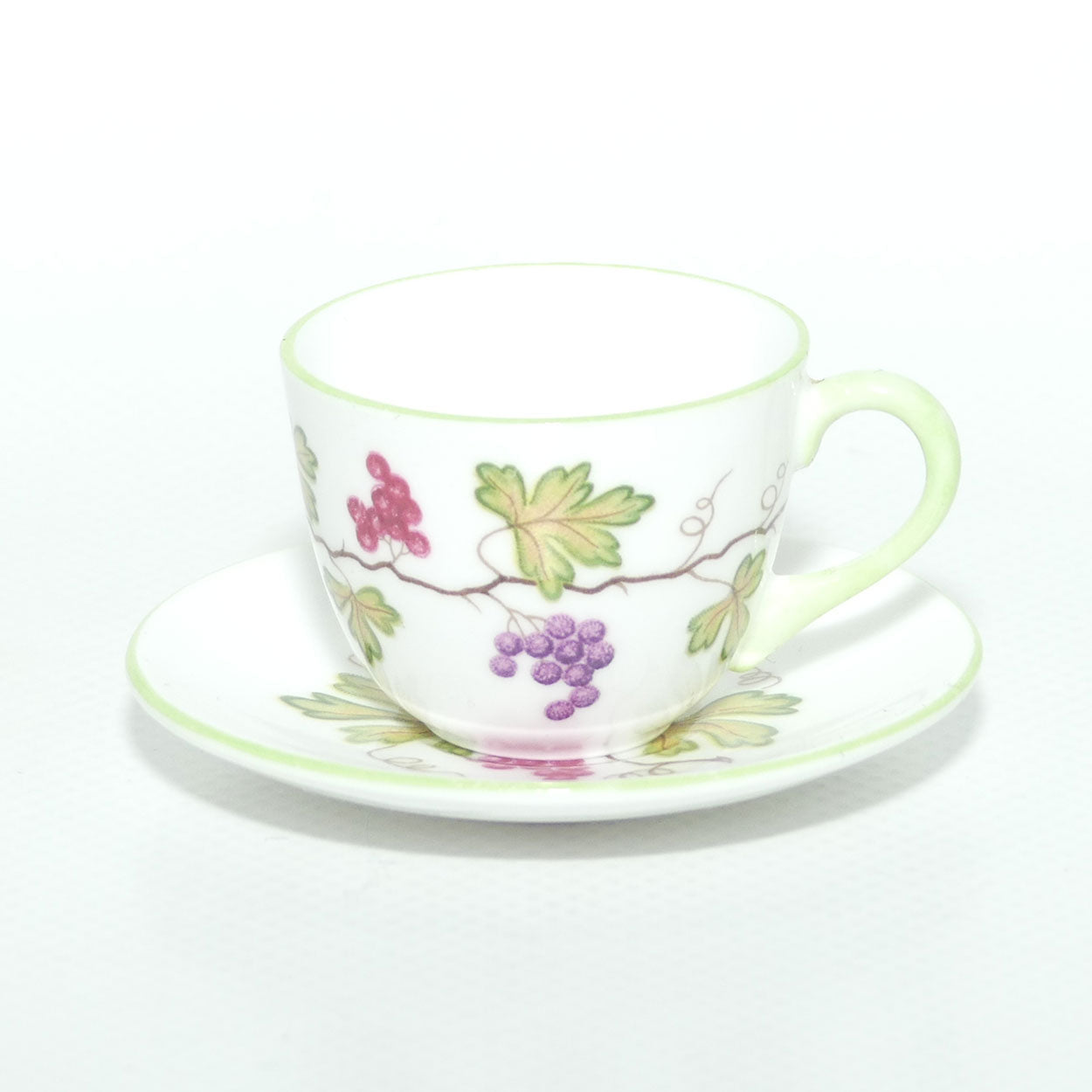 Shelley Westminster shape miniature Wine Grape duo