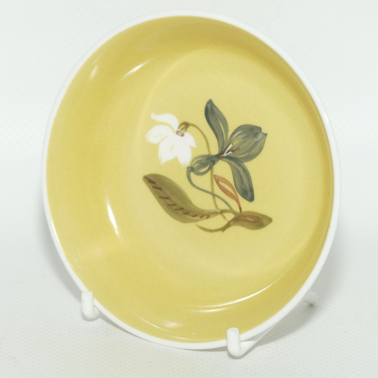 Susie Cooper butter dish | White Flower on Mustard Ground