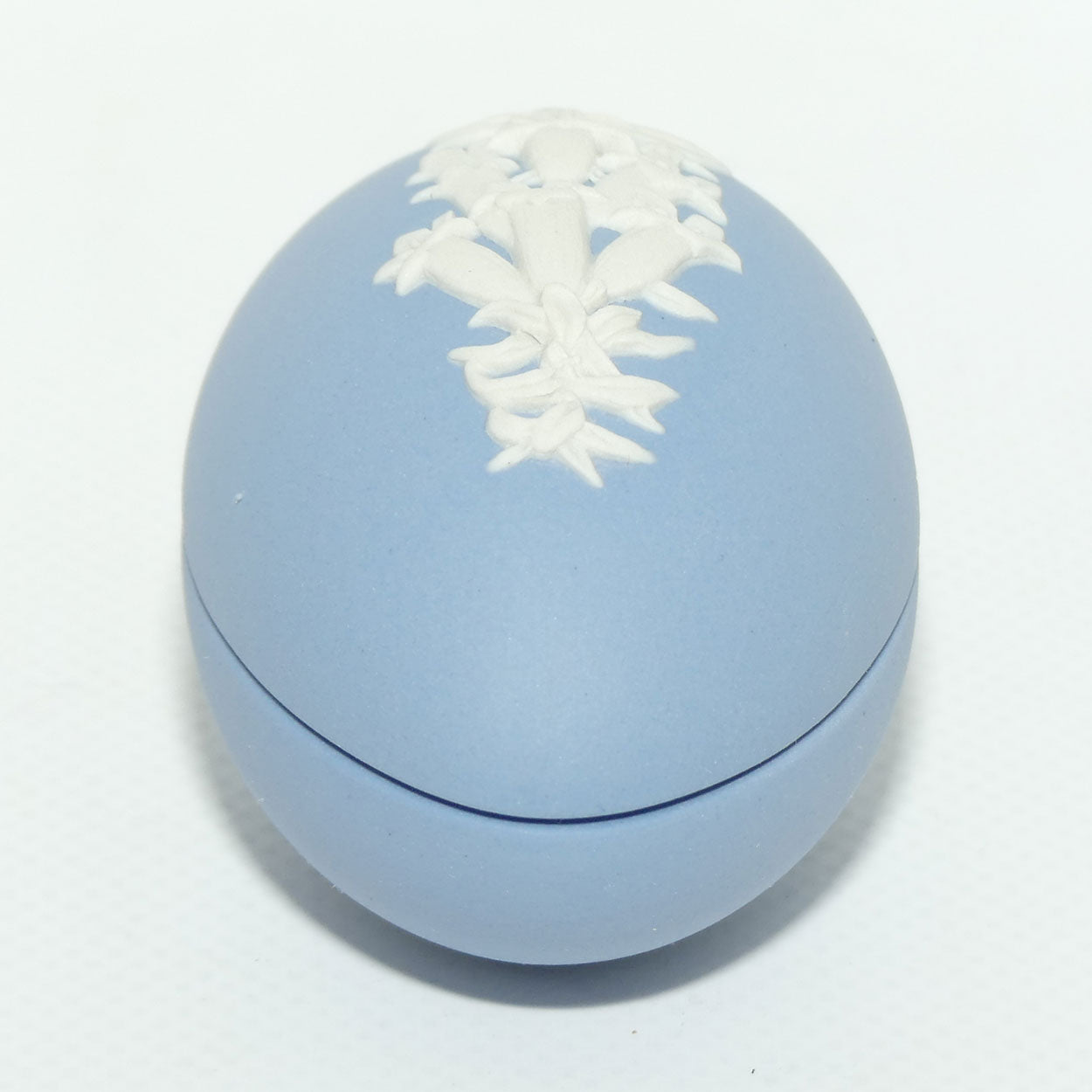 Wedgwood Jasper | Australian Flora | White on Blue | Pink Heath Egg shape trinket box
