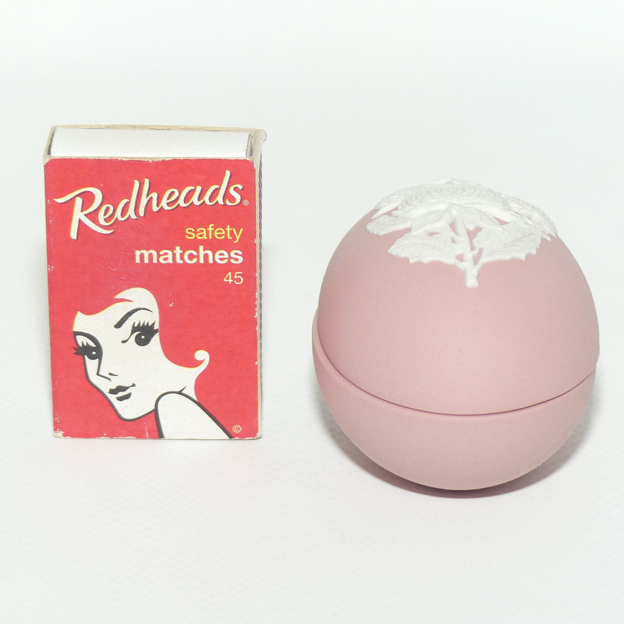 Wedgwood Jasper | Australian Flora | White on Pink | Waratah Egg shape trinket box