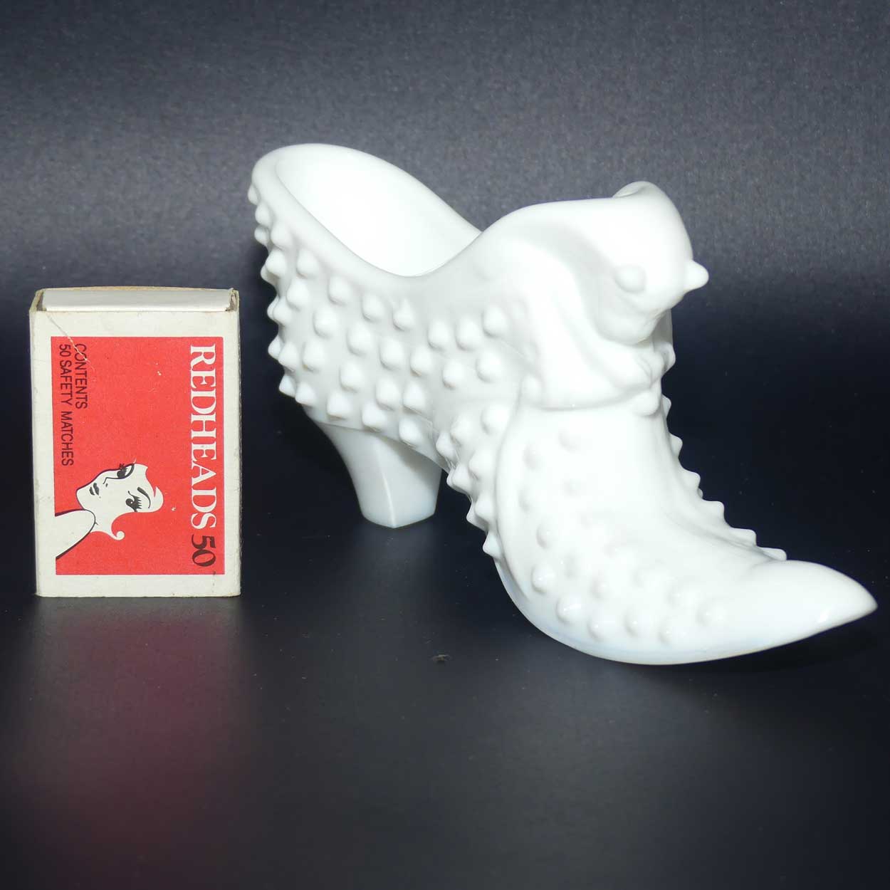 Fenton Glass White Hobnail cat slipper