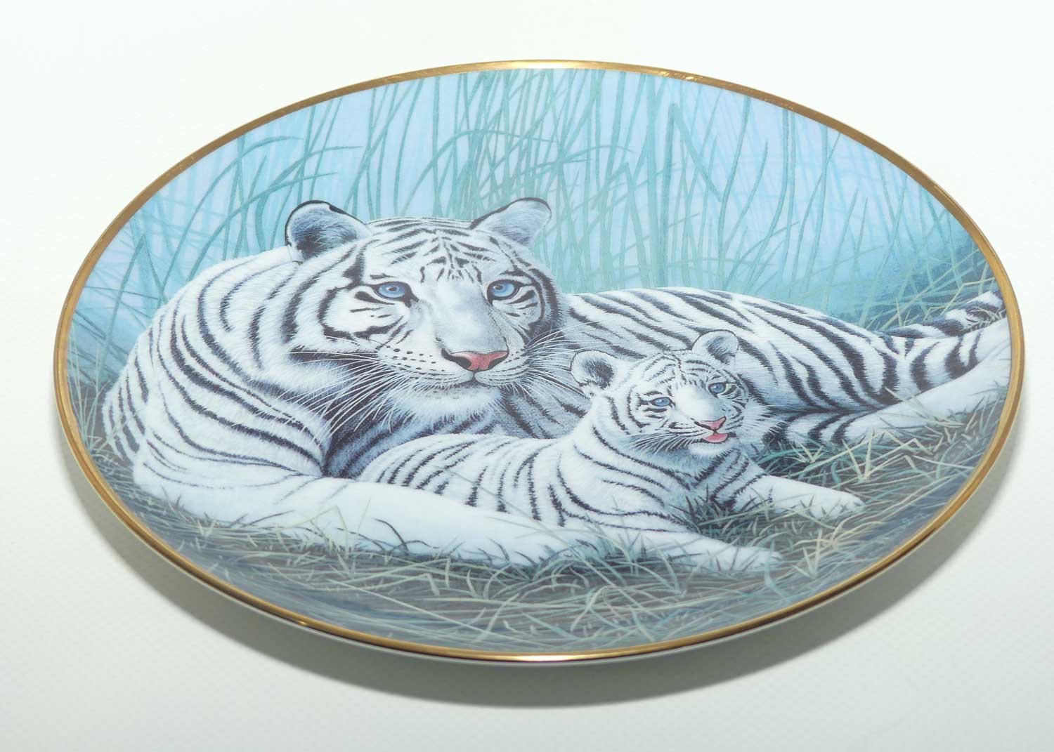 Franklin Mint | National Wildlife plate by Michael Matherly | White Tigers