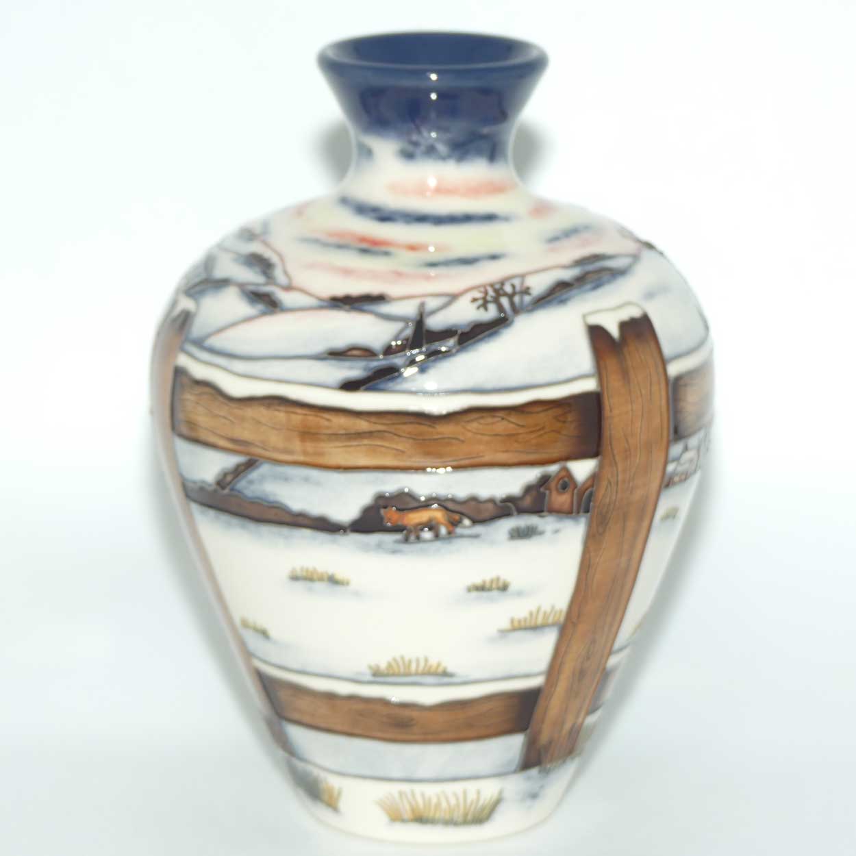 Moorcroft Who Goes There? 03/7 vase | NE 558