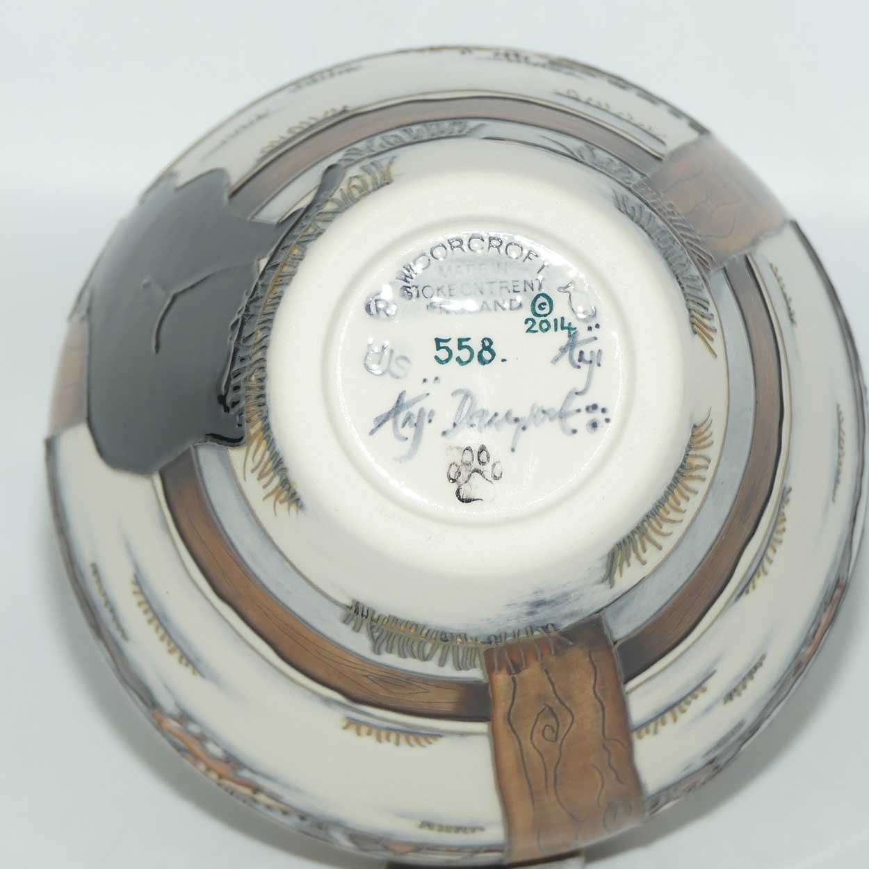 Moorcroft Who Goes There? 03/7 vase | NE 558