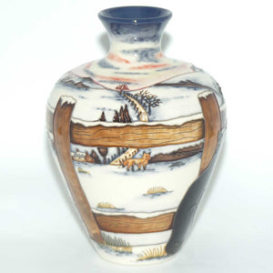 Moorcroft Who Goes There? 03/7 vase | NE 559