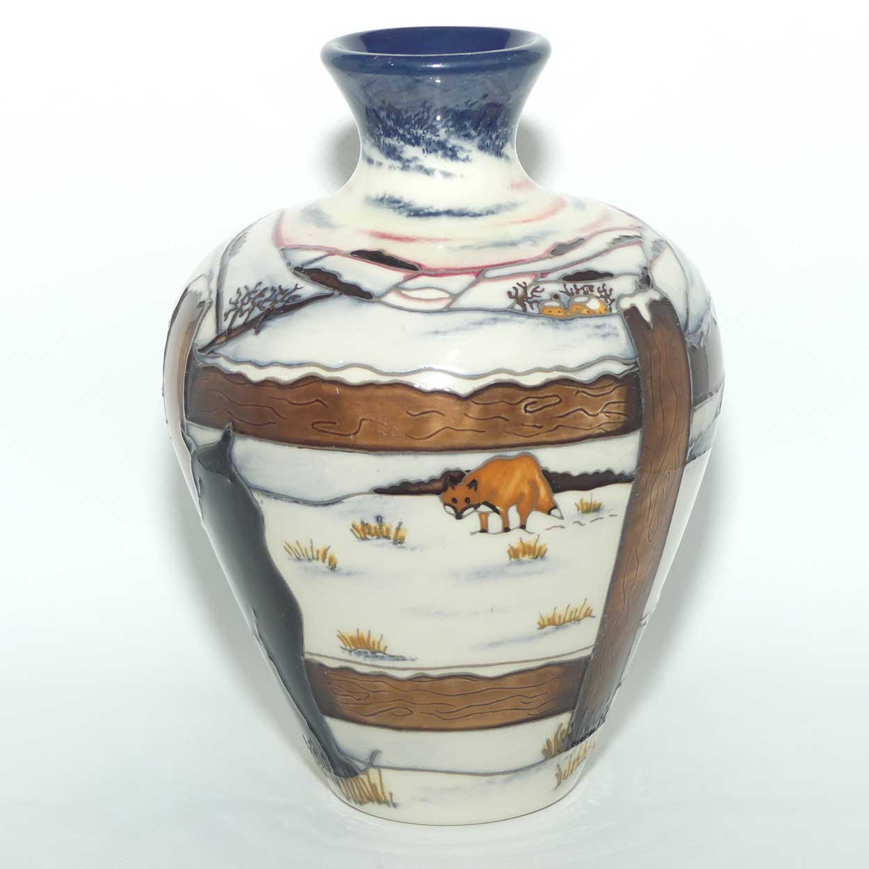 Moorcroft Who Goes There? 03/7 vase | NE 315
