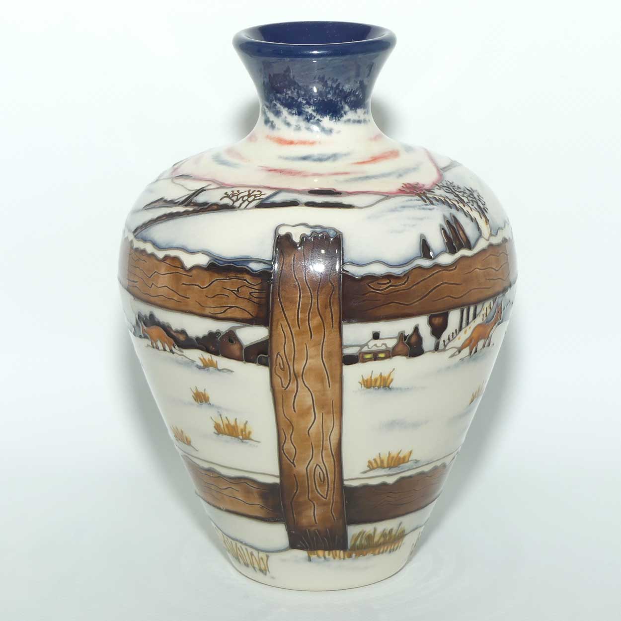 Moorcroft Who Goes There? 03/7 vase | NE 315