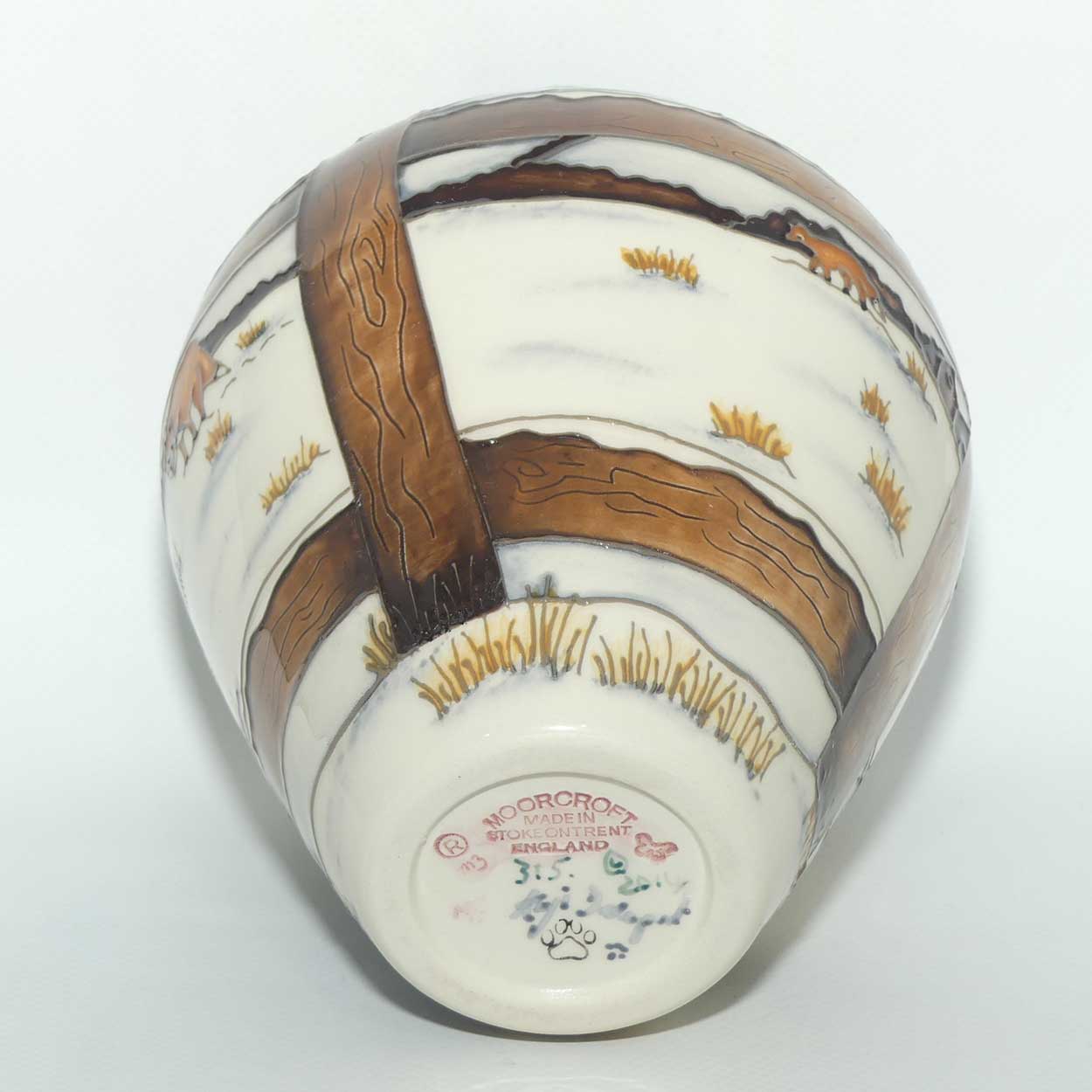 Moorcroft Who Goes There? 03/7 vase | NE 315