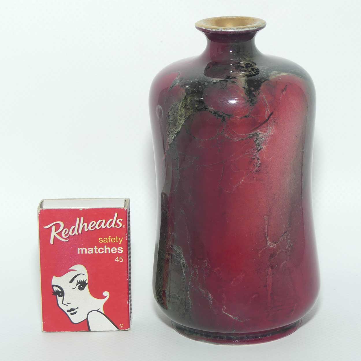 AJ Wilkinson Oriflamme vase with original paper label to base