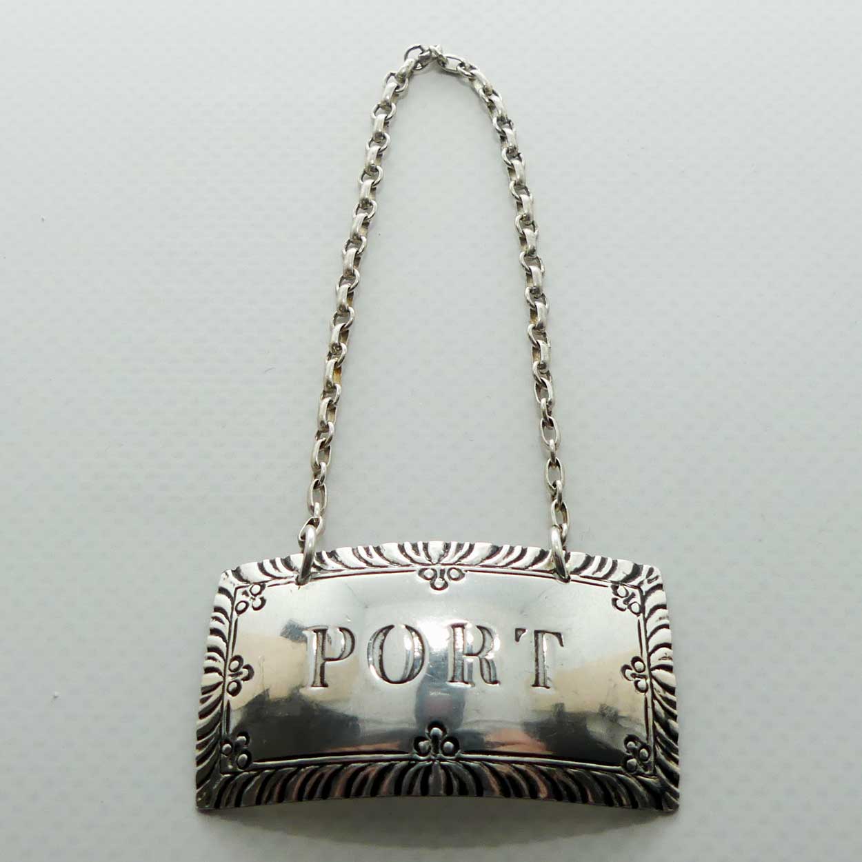 American Sterling Silver | Stieff Sterling USA Williamsburg Restoration Port decanter collar