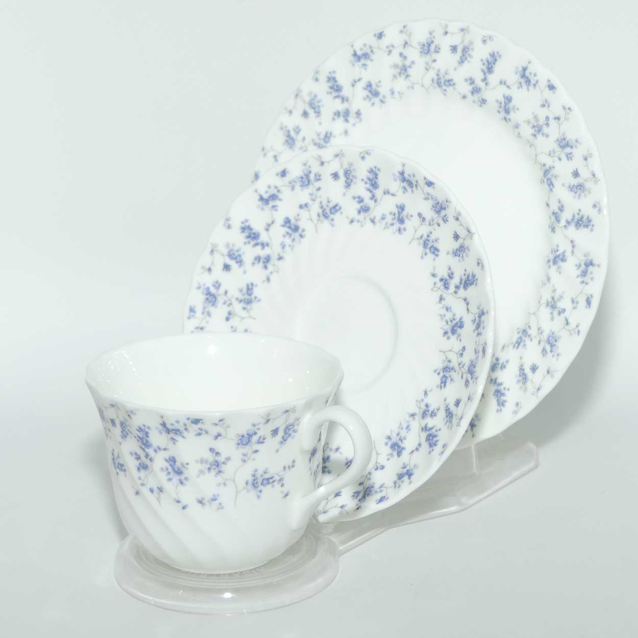 Wedgwood Bone China trio | Windrush pattern