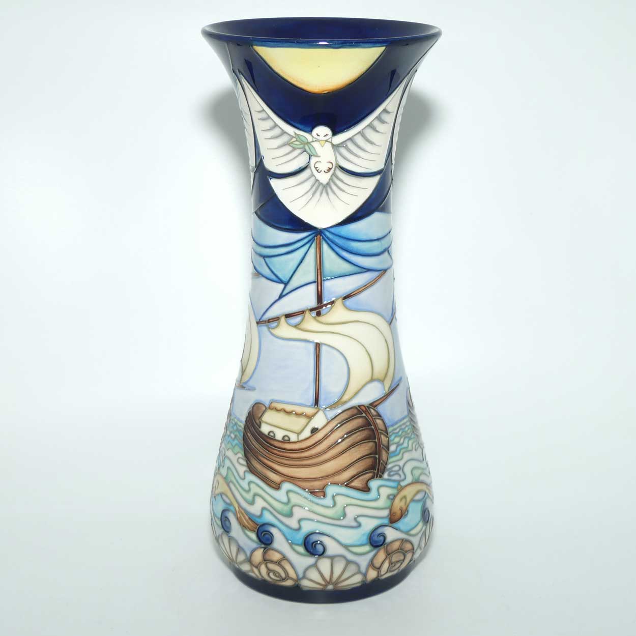 Moorcroft Winds of Change 364/12 vase
