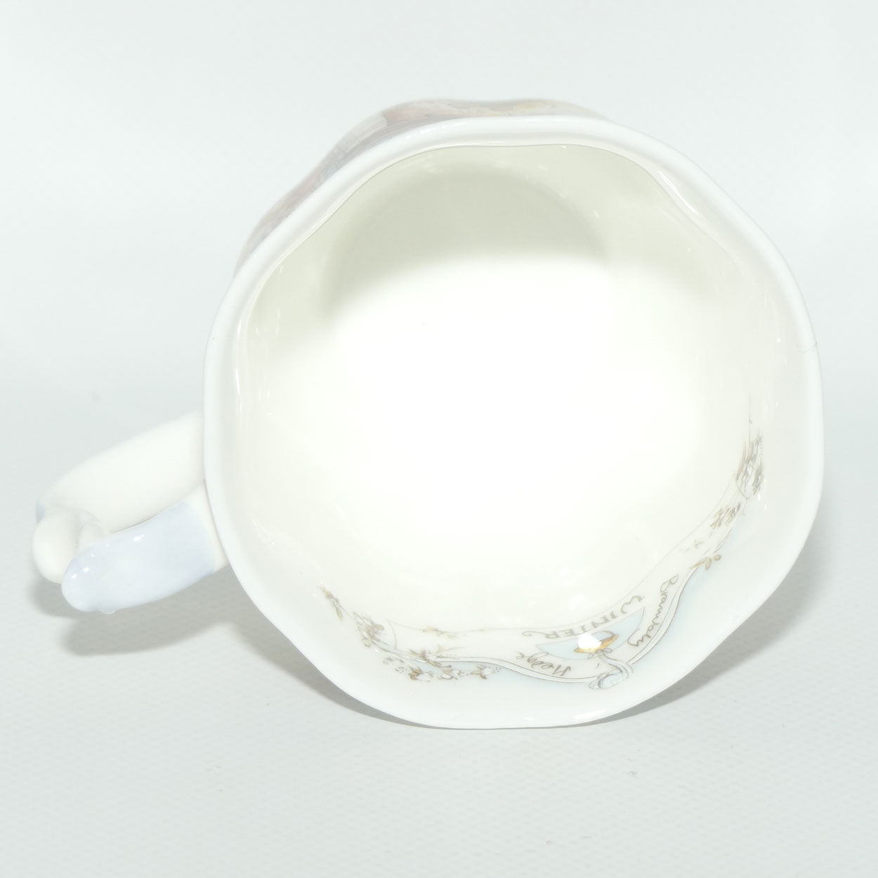 Royal Doulton Brambly Hedge Giftware | Winter handled beaker | boxed