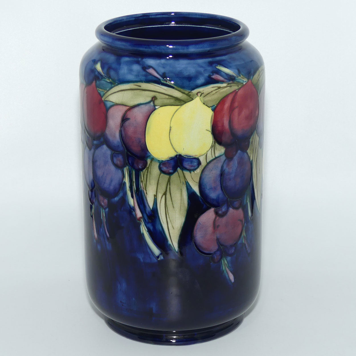 William Moorcroft Wisteria 53/10 vase
