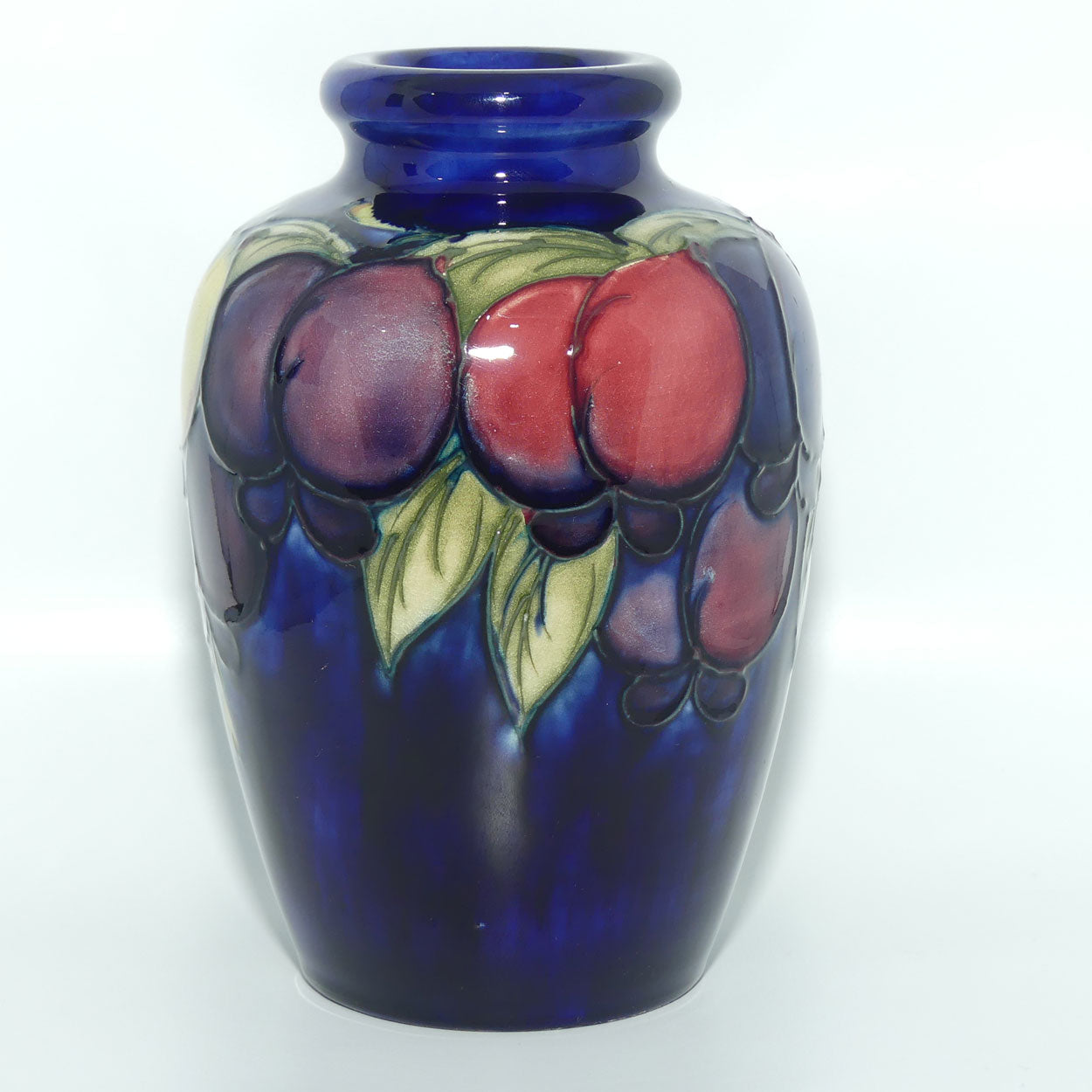 William Moorcroft Wisteria 94/6 vase