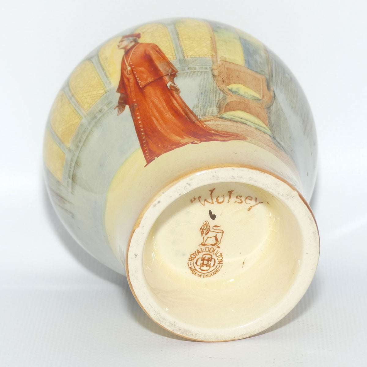 Royal Doulton Shakespearean Wolsey bulbous vase