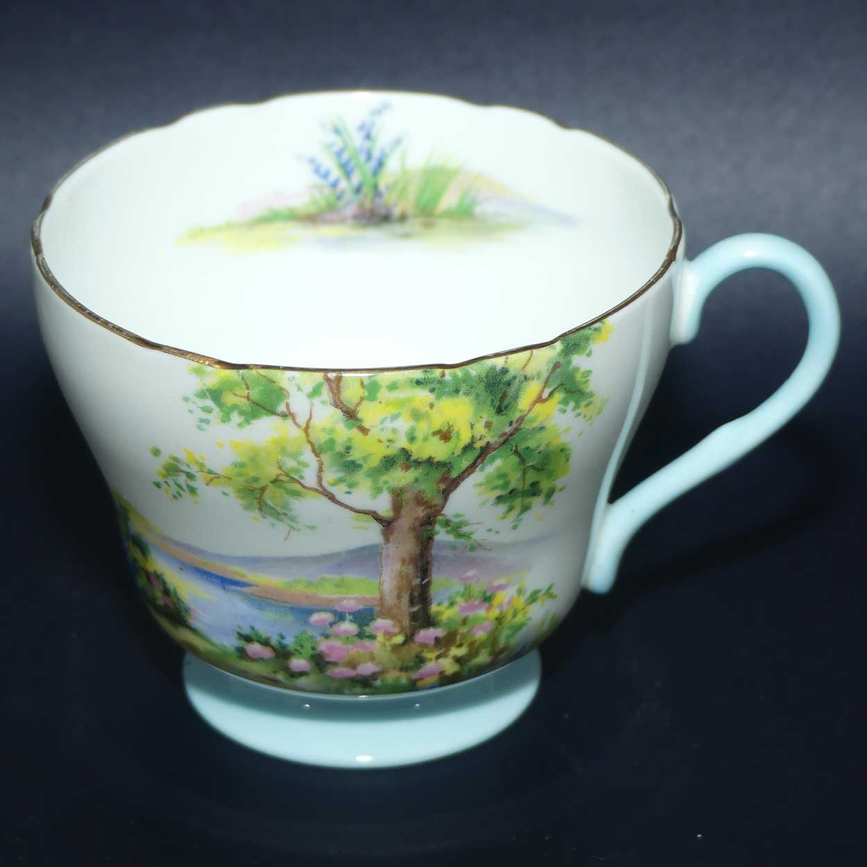 Shelley Richmond shape Woodland pattern trio | Gilt Trim | 13348