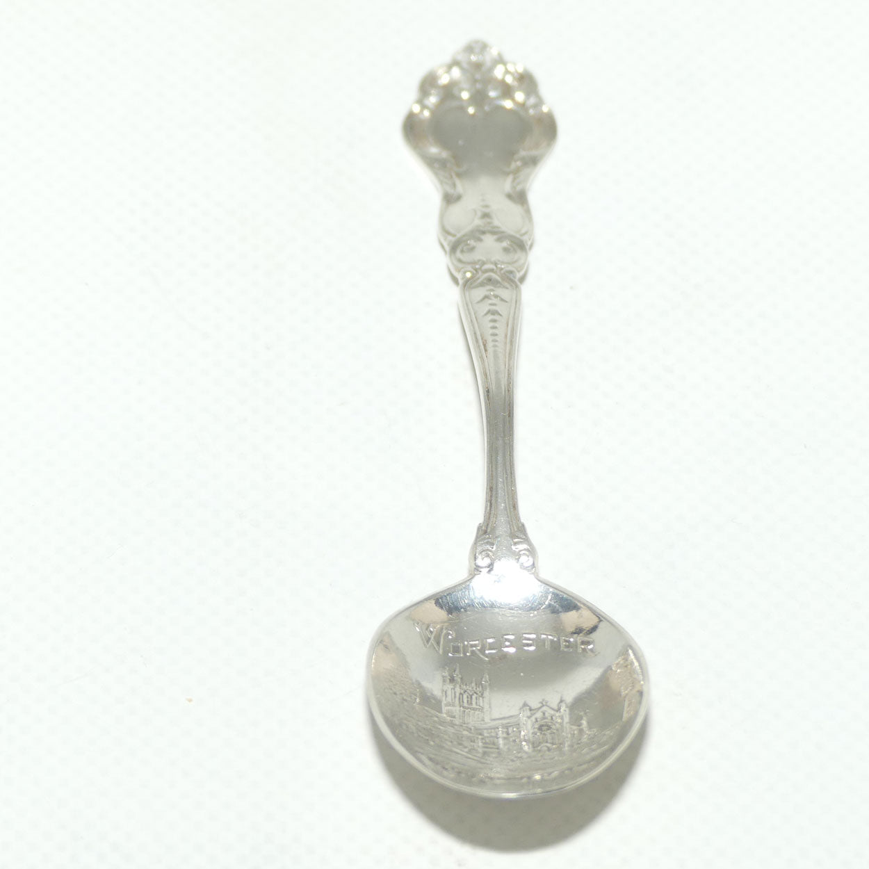 Sterling Silver souvenier spoon | Worcester Cathedral | 19g