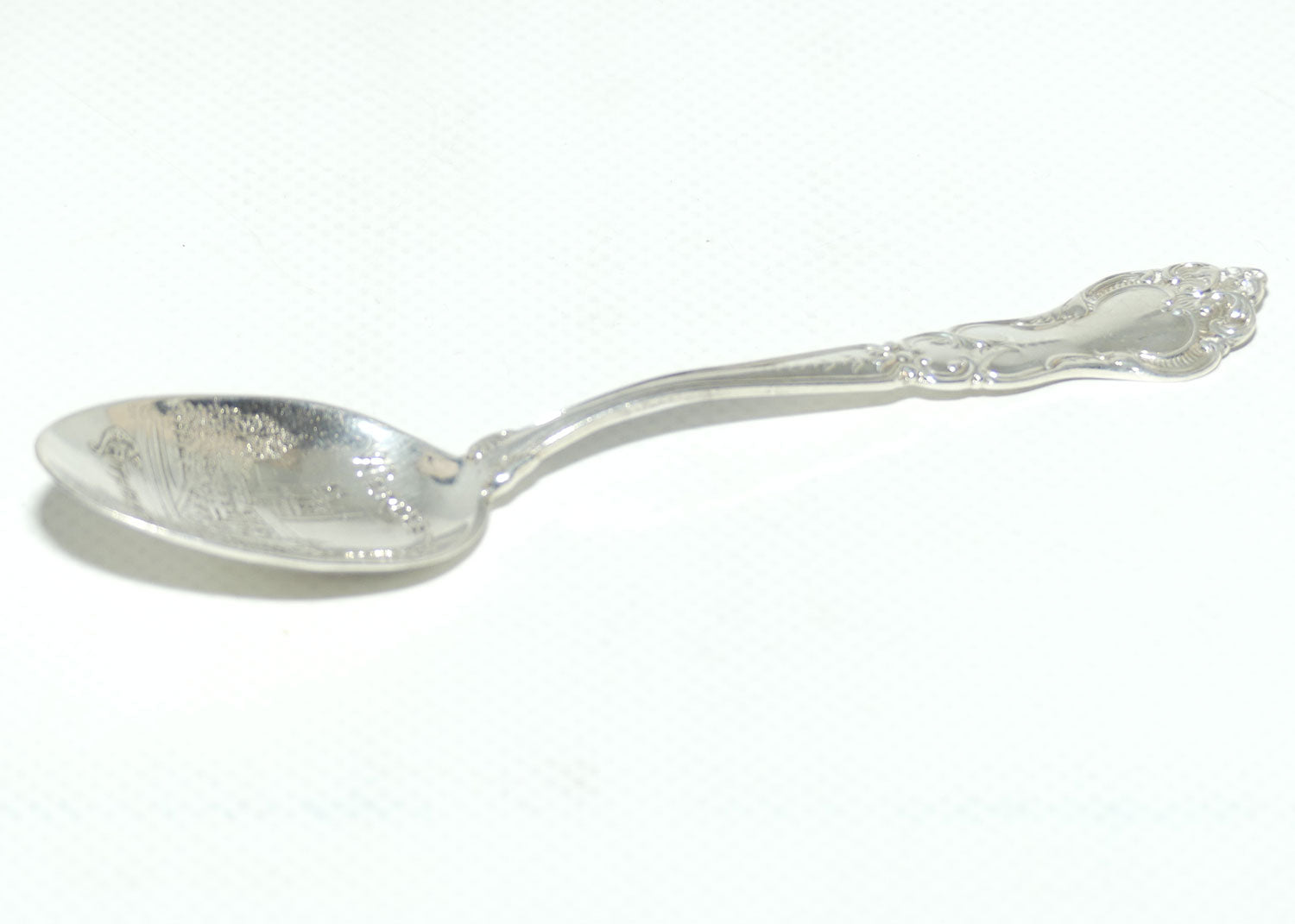 Sterling Silver souvenier spoon | Worcester Cathedral | 19g