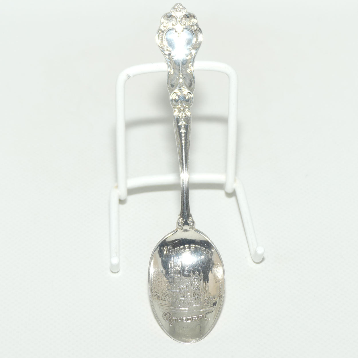 Sterling Silver souvenier spoon | Worcester Cathedral | 19g