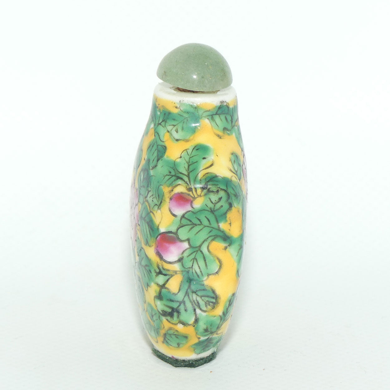 Chinese snuff bottle with stopper | Famille Rose and Vert
