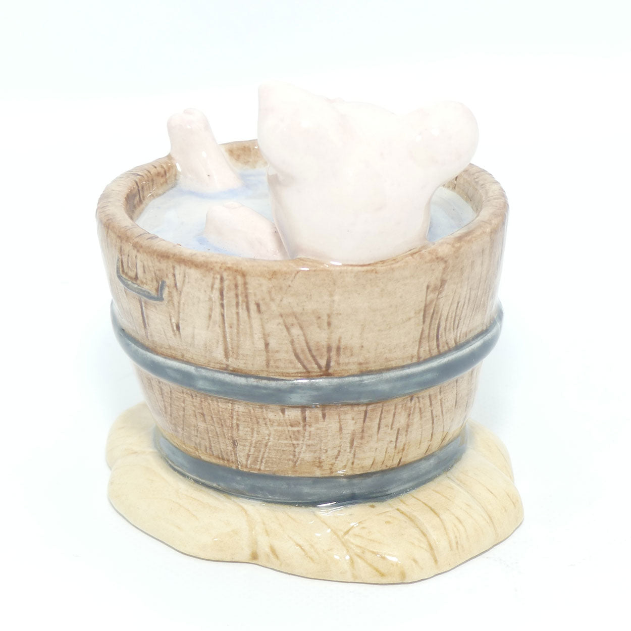 Beswick Beatrix Potter Yock-Yock in the Tub BP10a