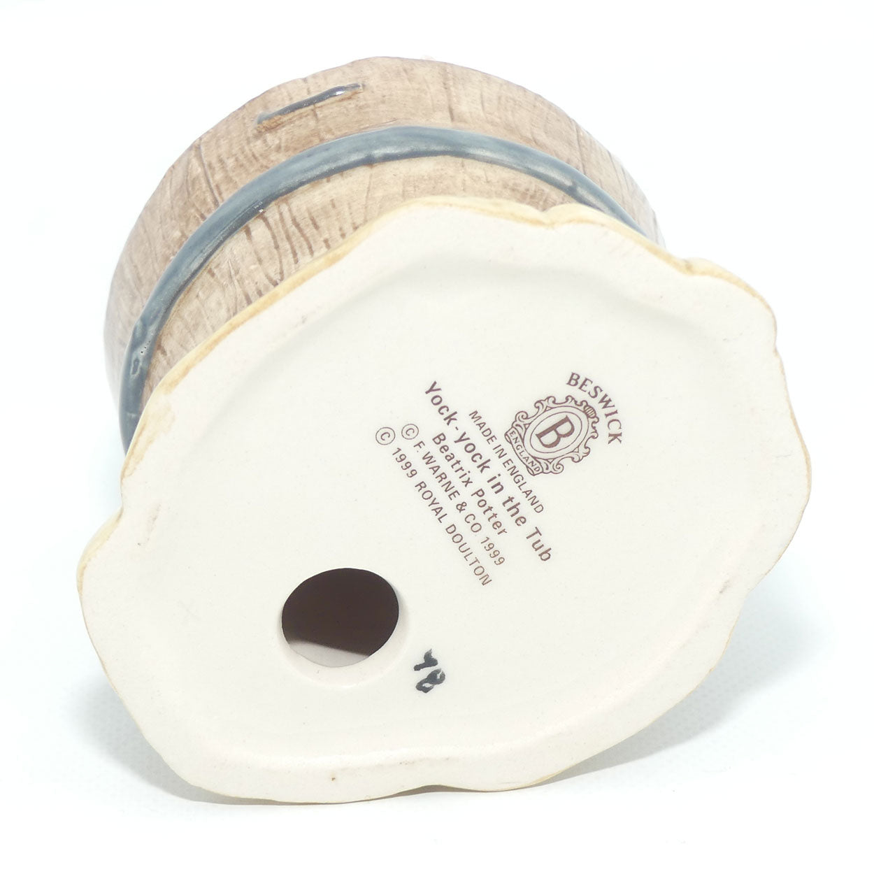 Beswick Beatrix Potter Yock-Yock in the Tub BP10a