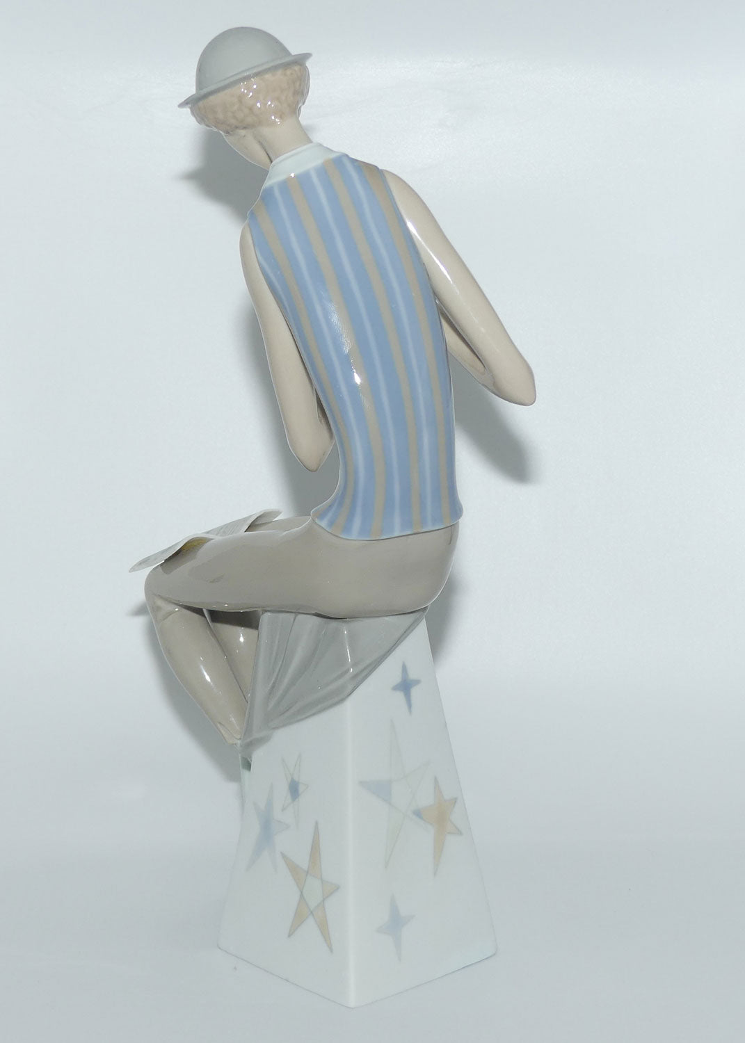 Lladro figure Flute Player #1025