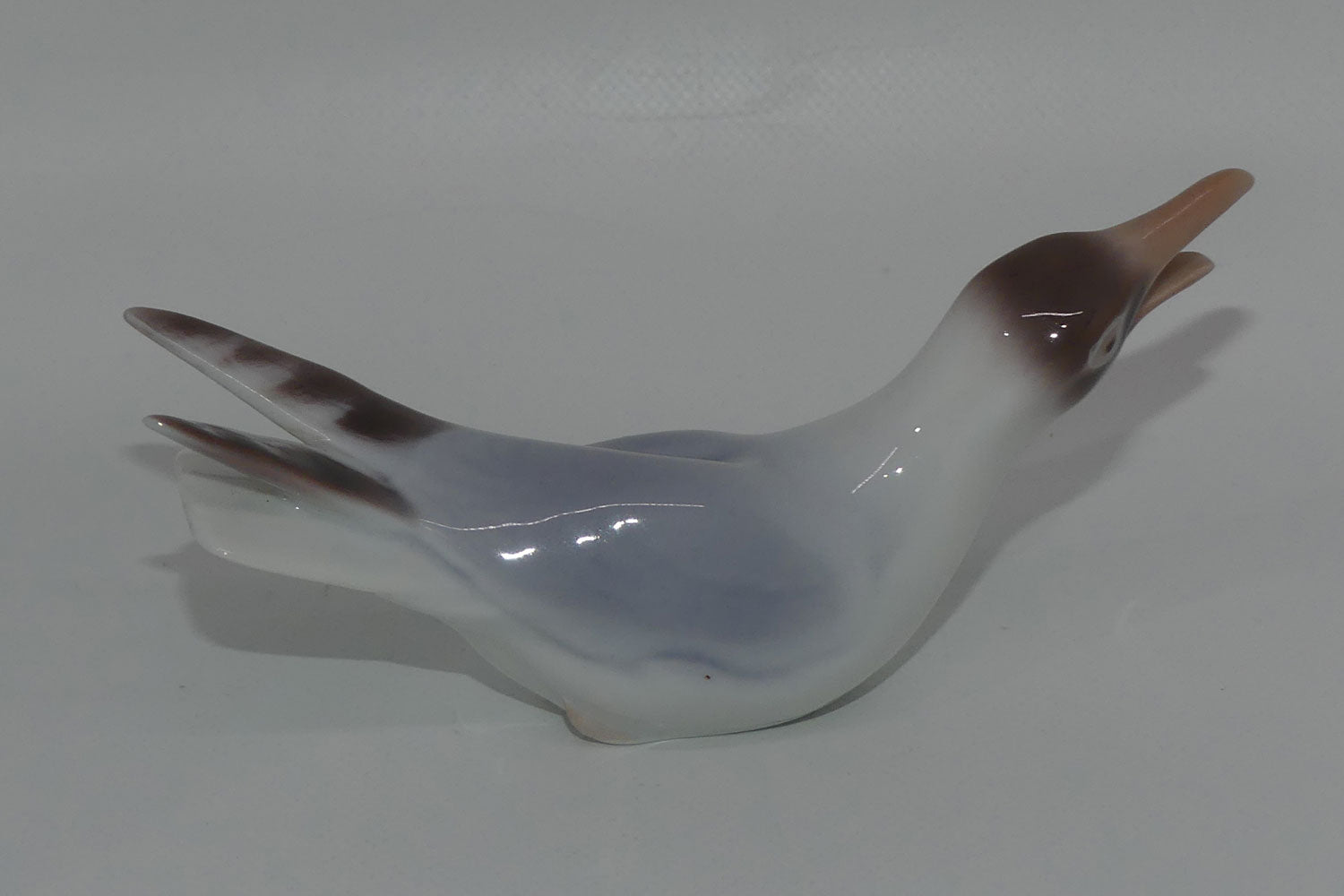 bing-and-grondahl-figure-1809-seagull-crying