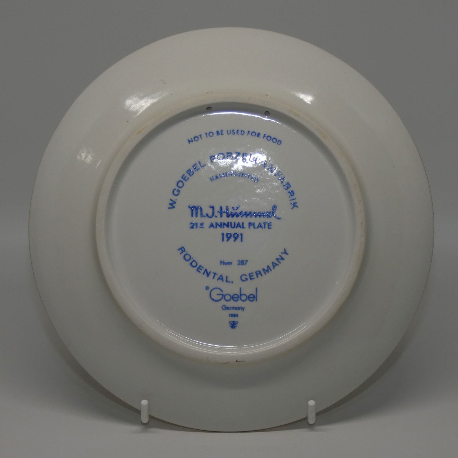 HUM0287 MI Hummel Annual Plate 1991 | Just Resting