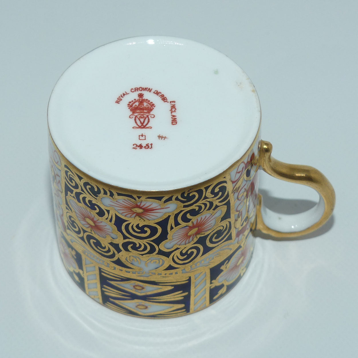 royal-crown-derby-traditional-imari-demi-tasse-coffee-duo-3-c-1913
