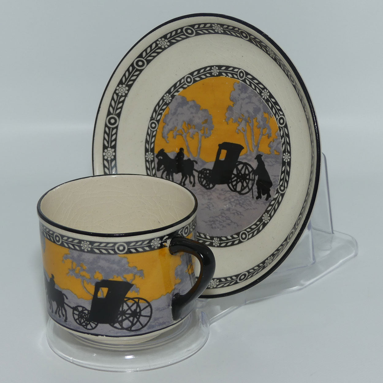 Royal Doulton Kensington Gardens duo D4467