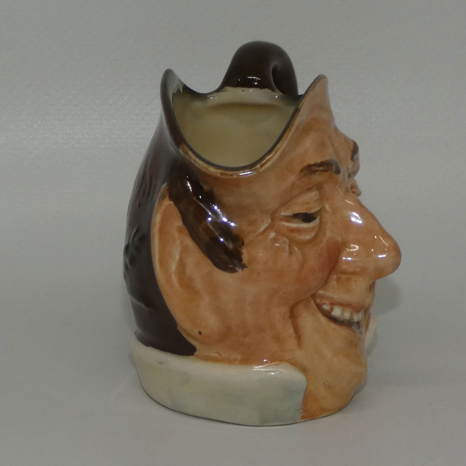 d5789-royal-doulton-character-jug-farmer-john-inside-handle